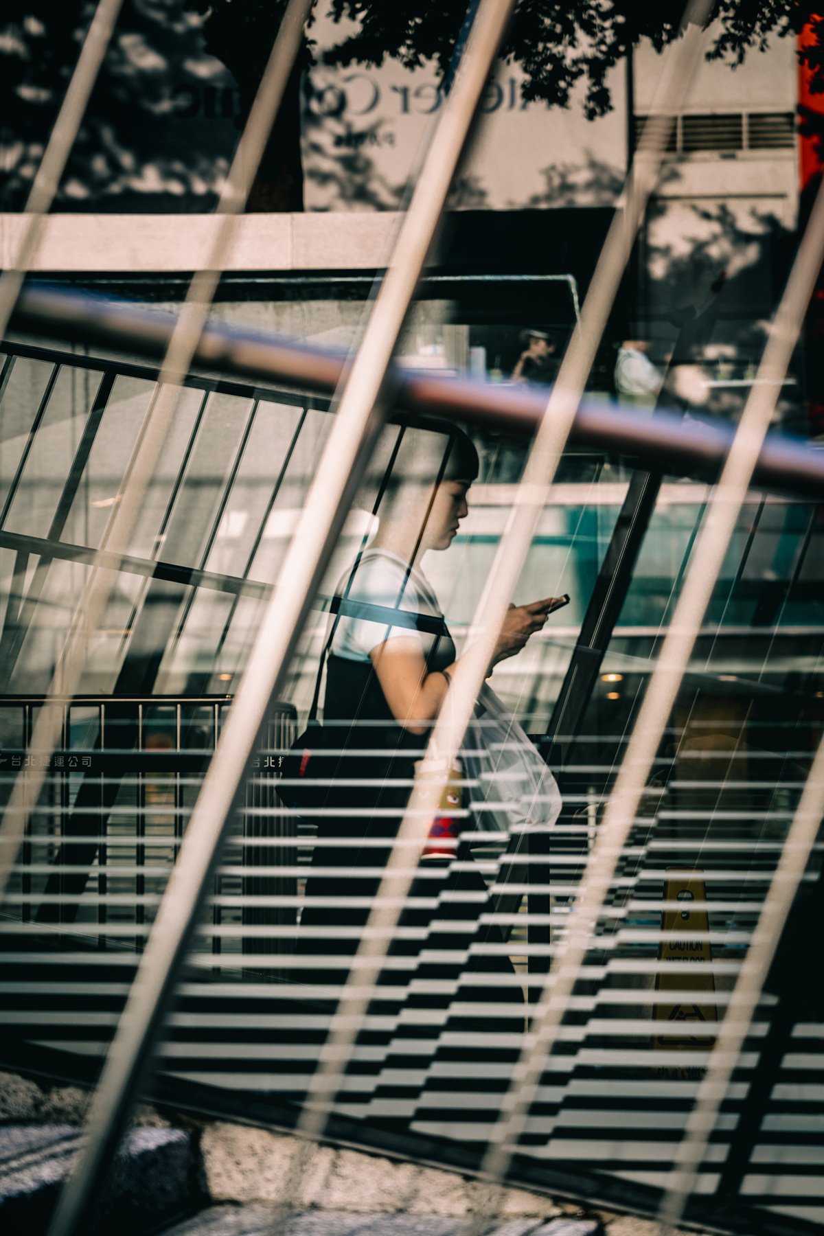 Portrait street photograph 47 / 直式街拍作品 47